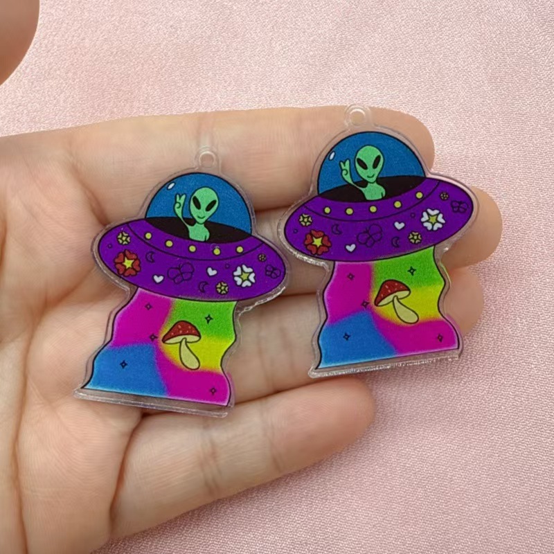 10 個クロスボーダー人気の楽しいアクリルエイリアンキャラク - Jewelry Making For Birthday Party のレビューと価格