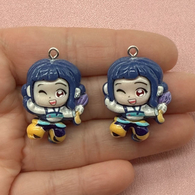 10個入り樹脂製漫画ペンダント、DIYジュエリー製作イヤリン - Jewelry Making For Birthday Party のレビューと価格