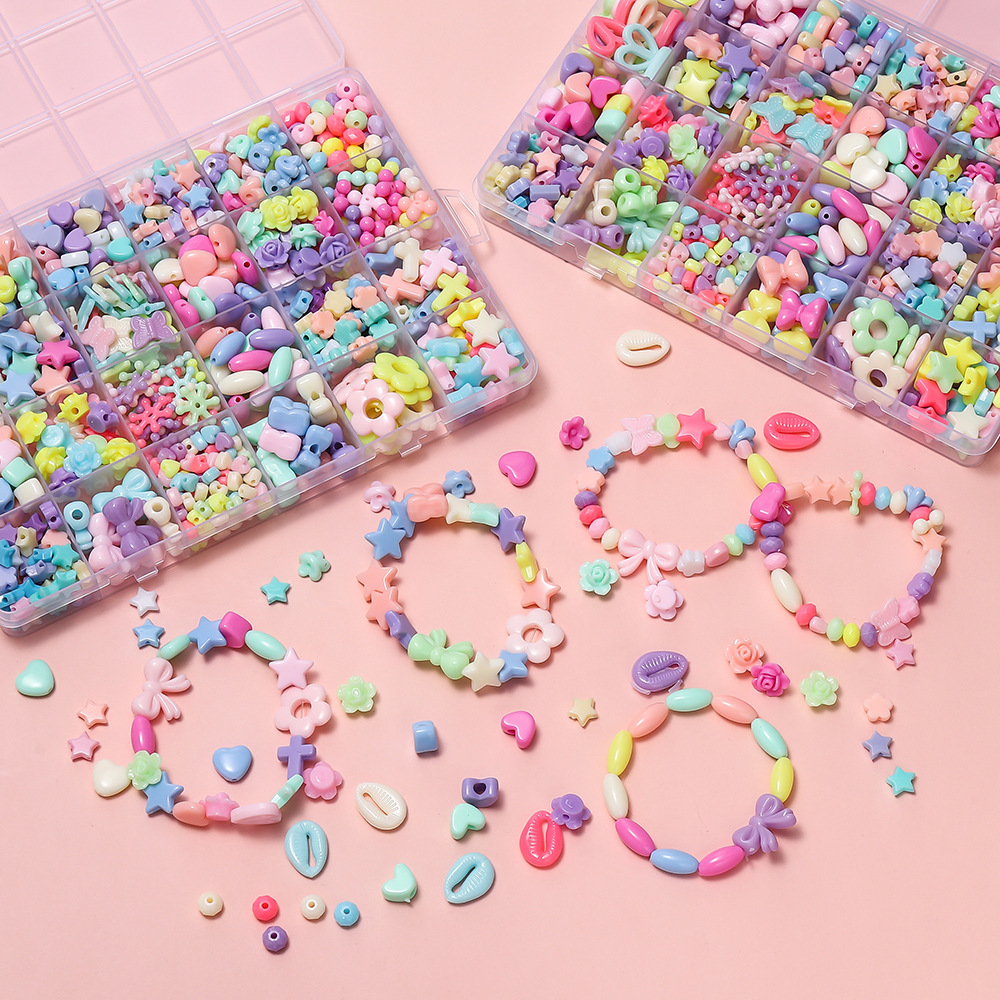 1箱 カラフルアクリルポニービーズ スクエアレタークレイスペ - Jewelry Making For Birthday Party のレビューと価格